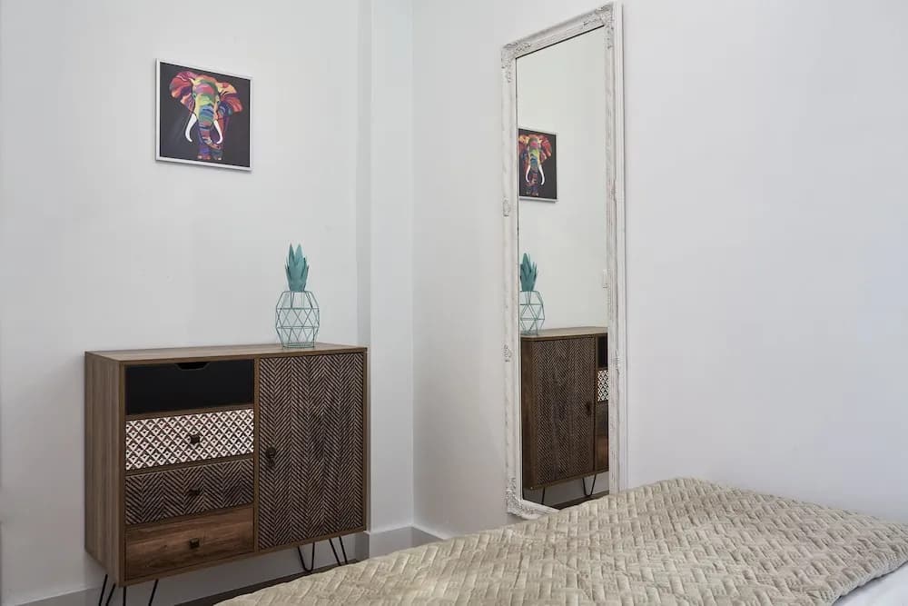 Urban Heights 3BD Apt - photo 5