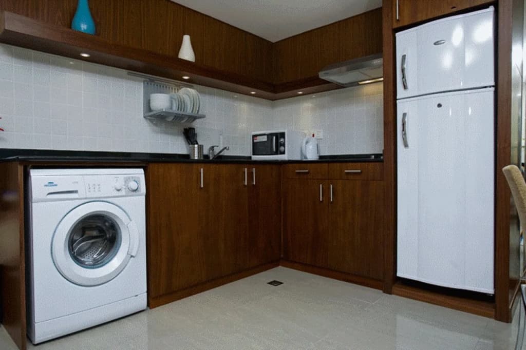 Phoenix Plaza Hotel Apartments - photo 21