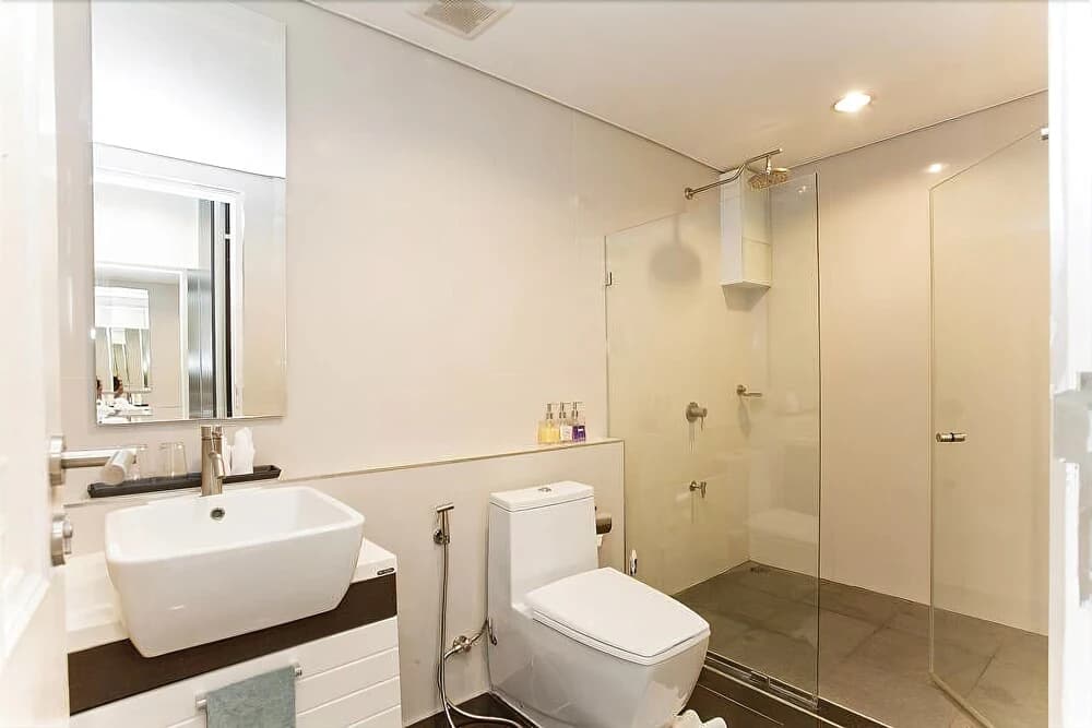 Kamala Suite Apartment B304 - photo 6