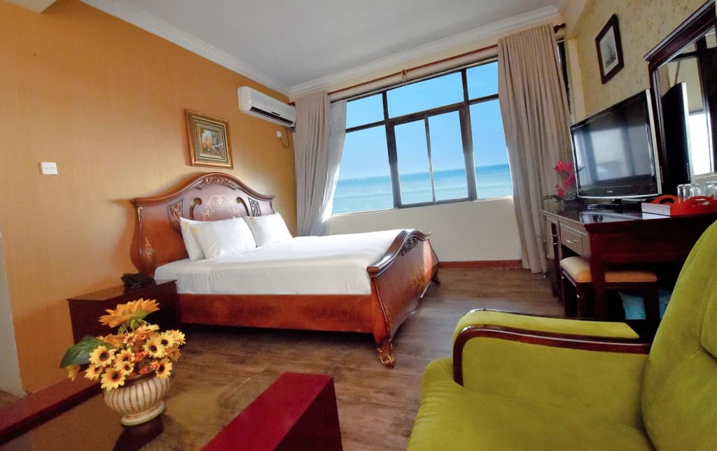 Juliana Hotel Colombo - photo 4