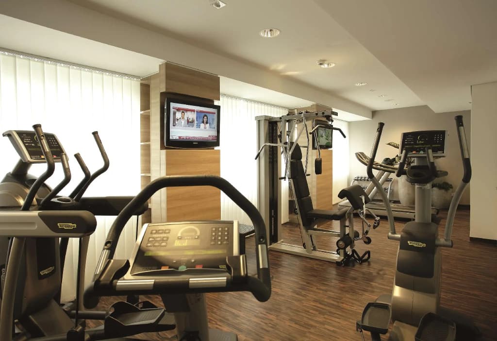 H4 Hotel Berlin Alexanderplatz - photo 15