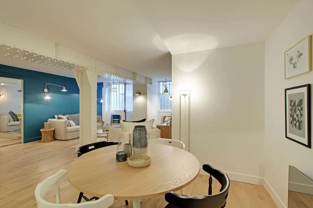 Pick A Flat's Chatelet Jour apartments - photo 2