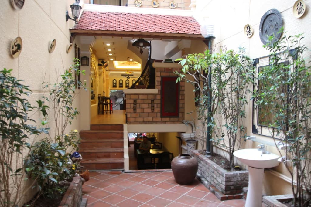 Classic Street Hotel - photo 16