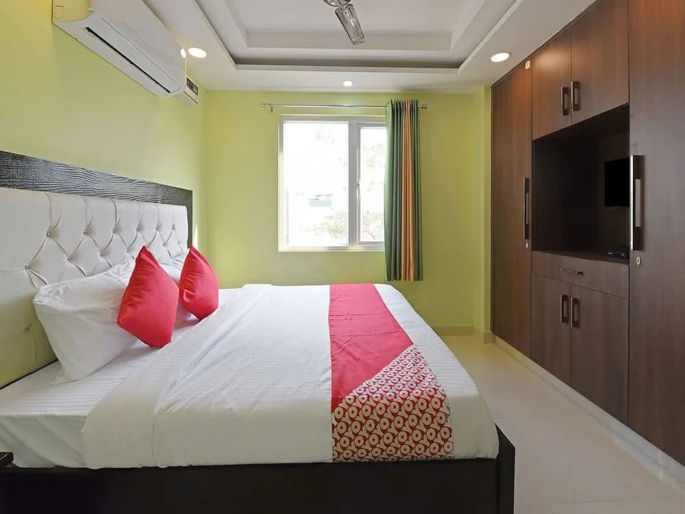 OYO 22585 Flagship Sumit House - photo 4