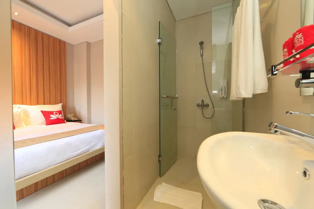 ZEN Premium Ubud Raya Andong 2 - photo 7