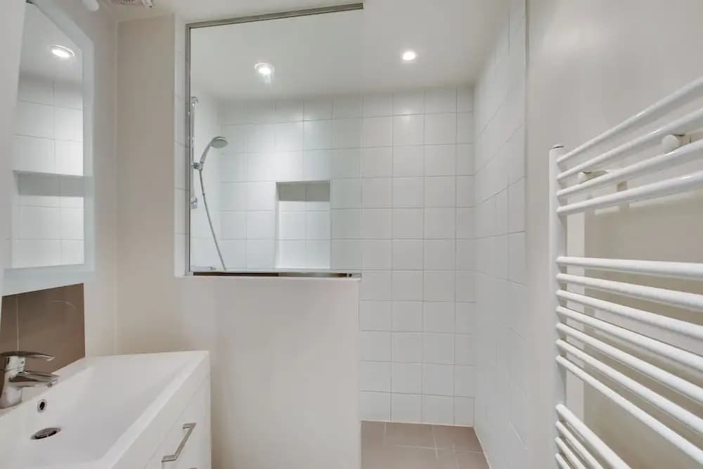Apartment for 5 - Place des Vosges - photo 7