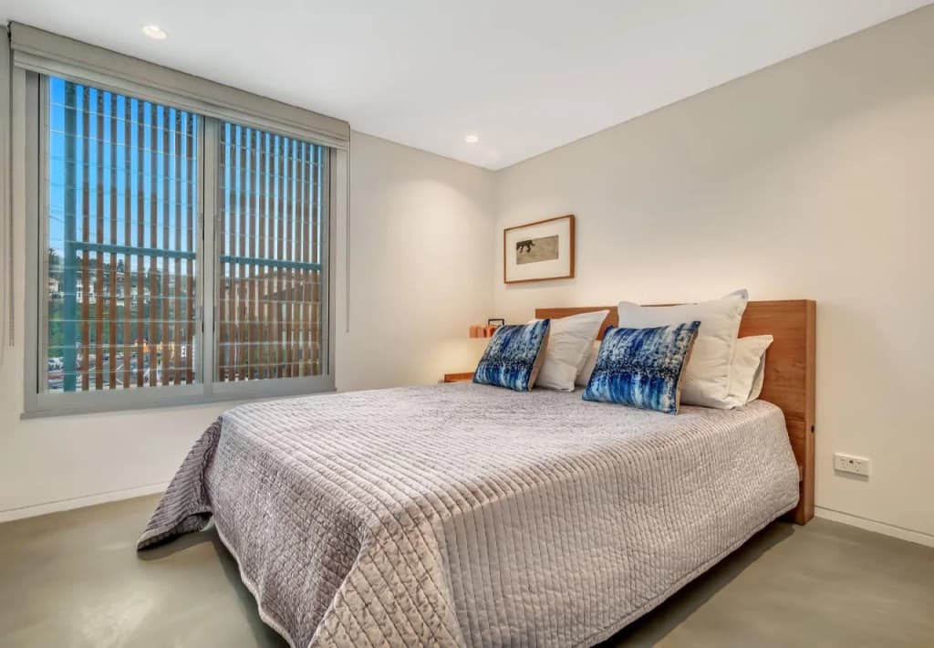 Tamarama Apartments - photo 3
