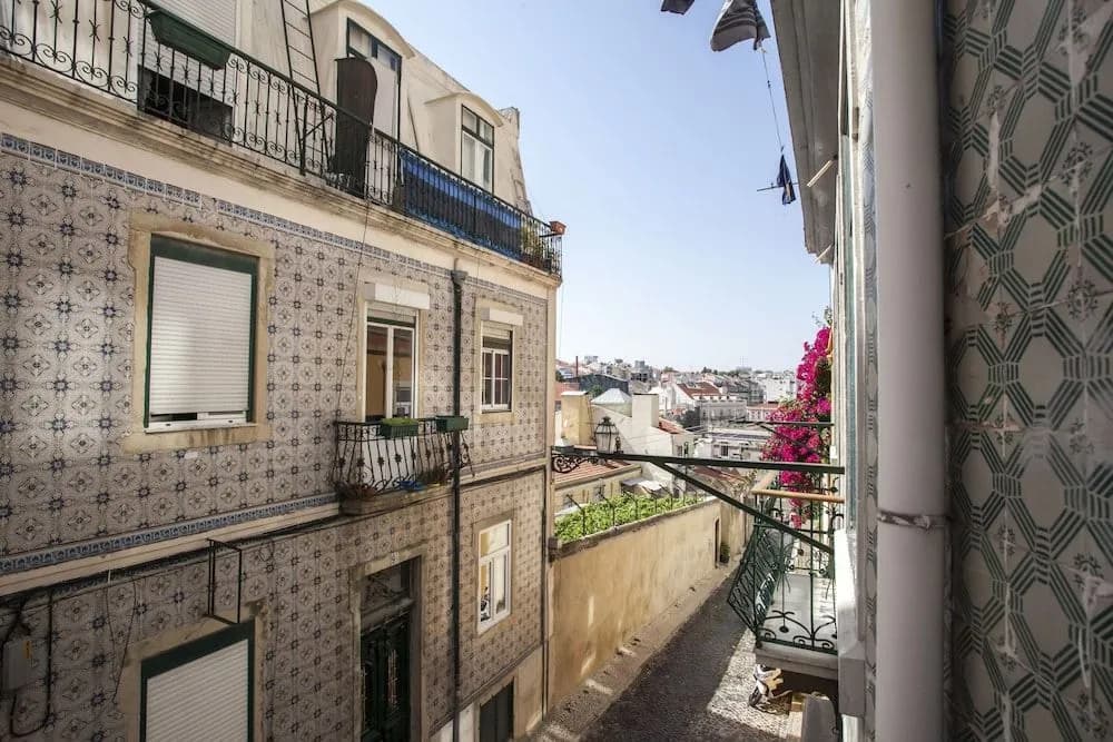 Cool Lisbon Apartment - main photo