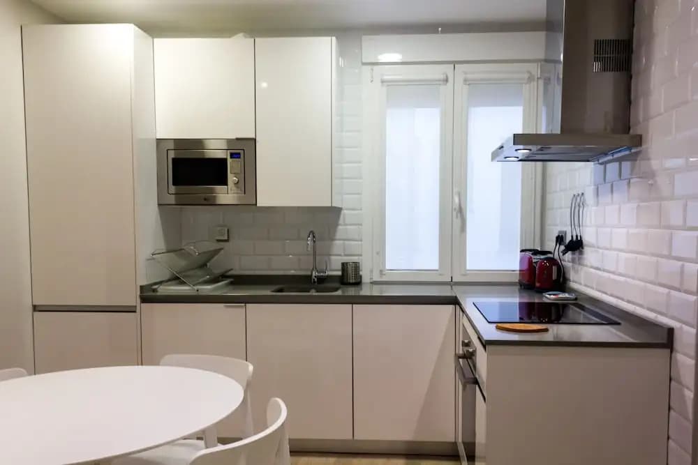 Arenal Suites Preciados - photo 18