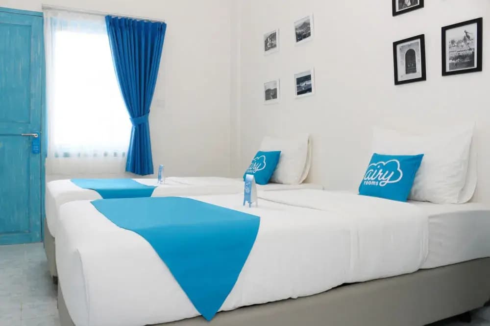 Paras Paros Marina Lodge - photo 3