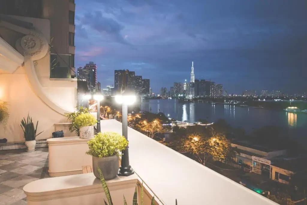 Riverside Hotel - photo 14