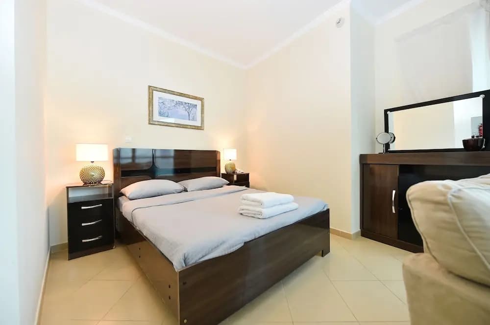 DJ - Bright spacious Studio in JLT - photo 2