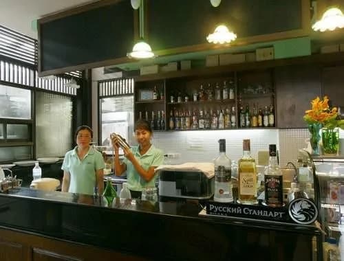 Cucumber Inn Suites - photo 11