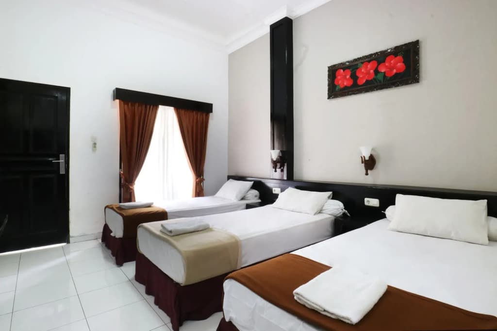 Warapsari Inn - photo 6