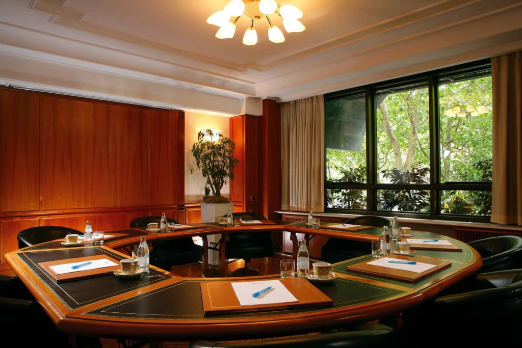Capitol Hotel - photo 27