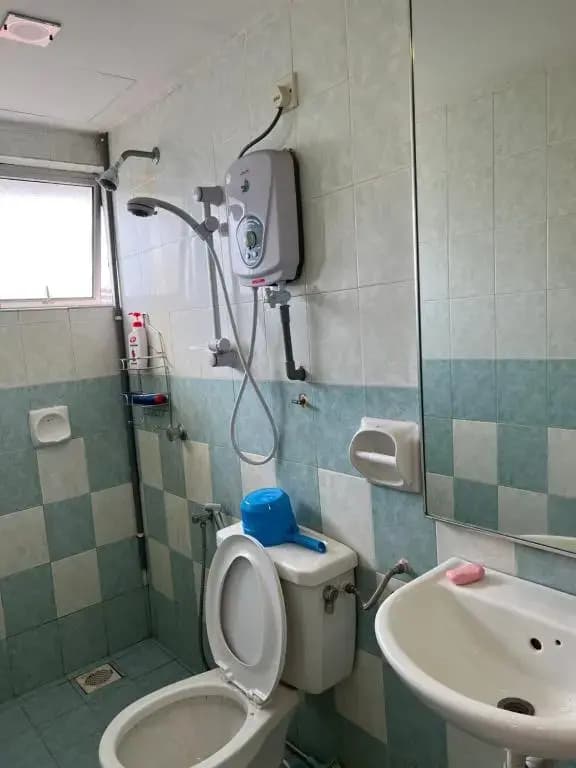 Rusnoor Homestay @ Elaeis 2 Bukit Jelutong - photo 5