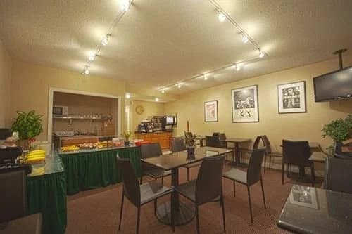 Grosvenor Suites - photo 7