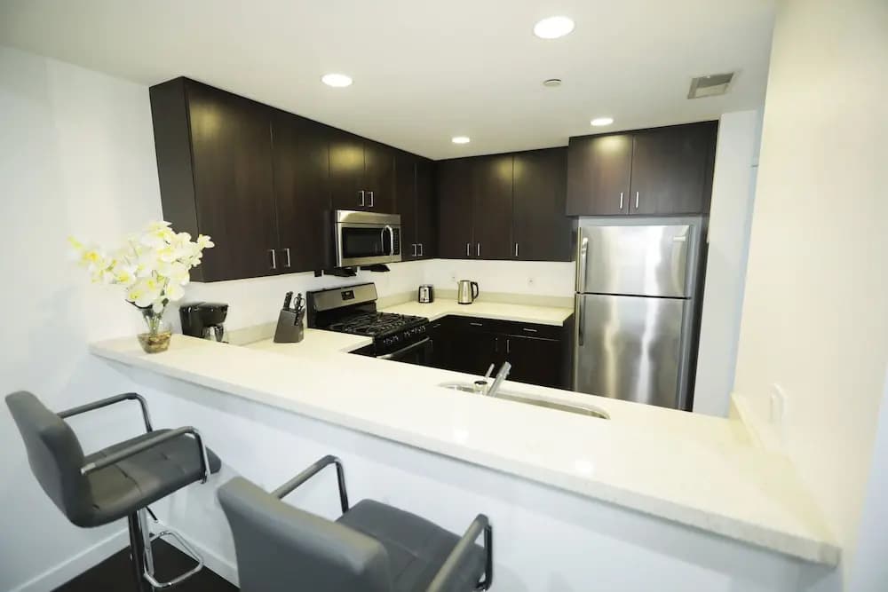 Executive Suites - photo 18