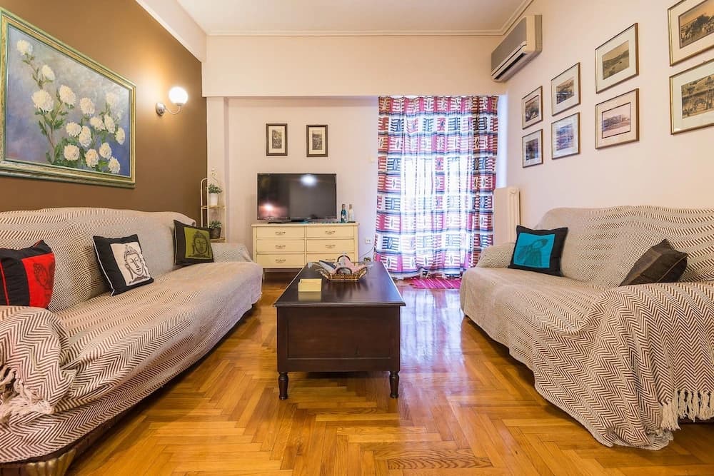 Comfortable Central Athens Flat by Cloudkeys - photo 4
