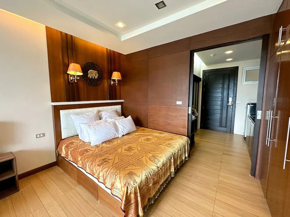 Sea and Sky condo Karon 306 - photo 2