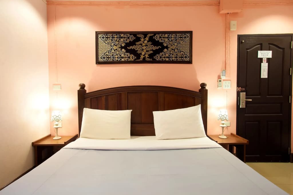 Baan Sutra Guesthouse - photo 5