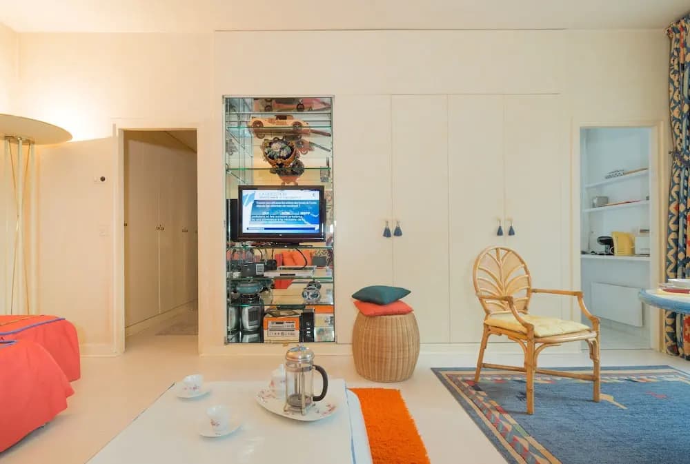 FOCH-CHAMPS ELYSEES Suites - photo 3