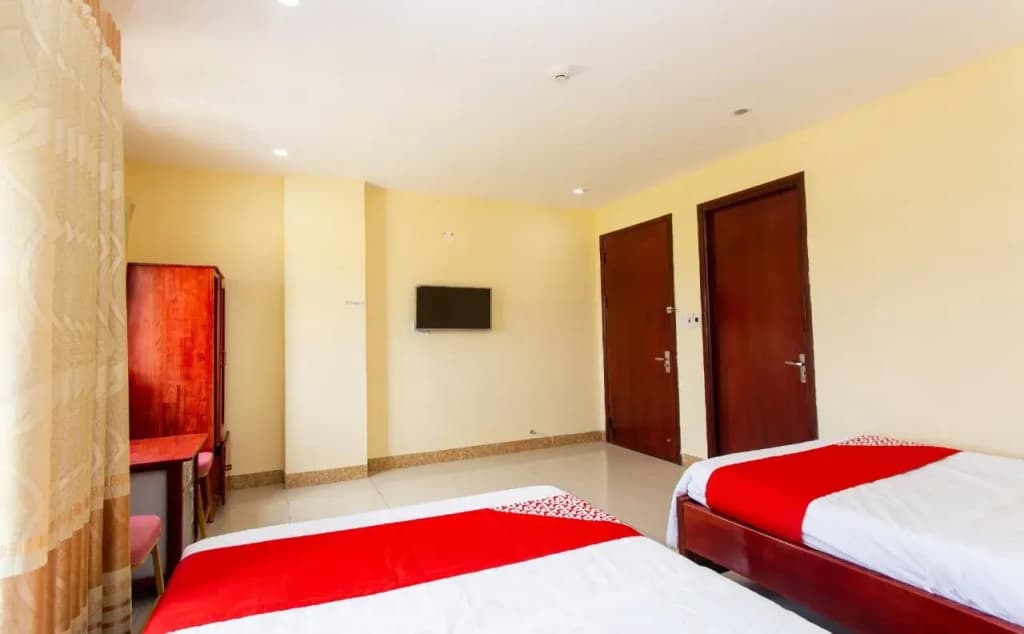 Phuong Hong Motel - photo 3