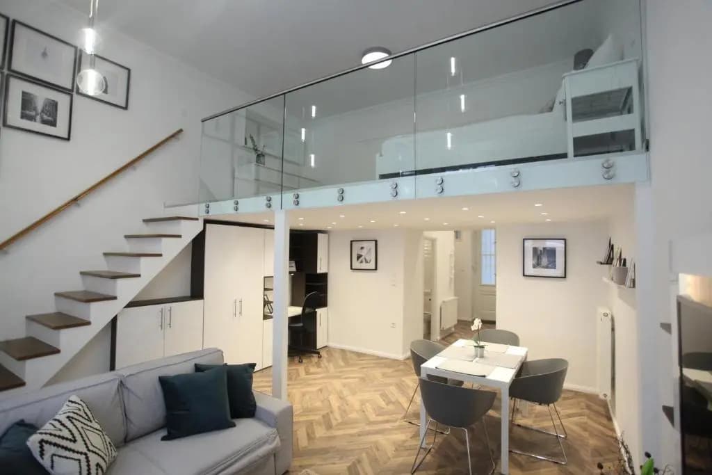 d.Five Riverside Suite - photo 7