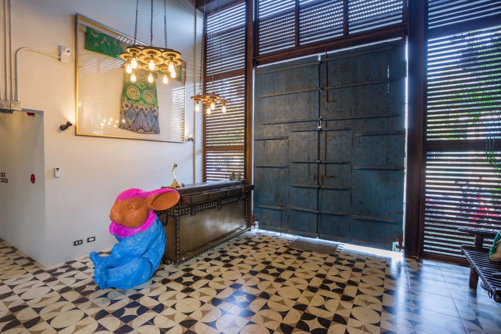 River Art Hotel - photo 13