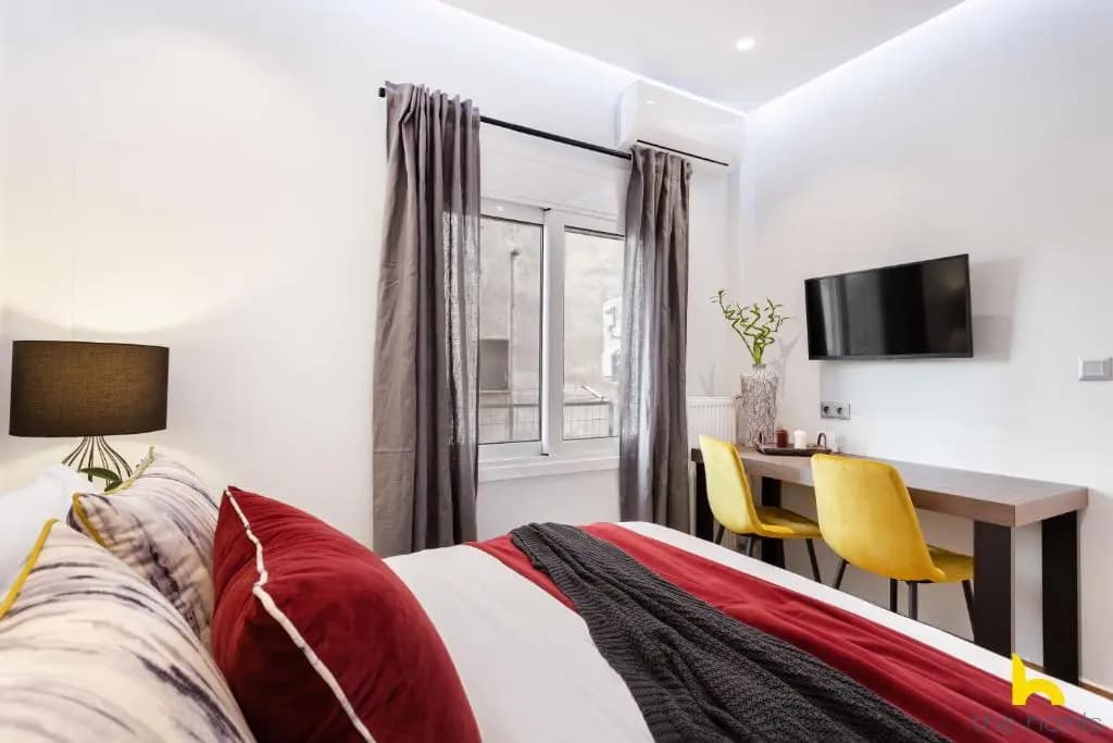 Dream Studio in Plaka near Syntagma & Acropolis! - photo 6
