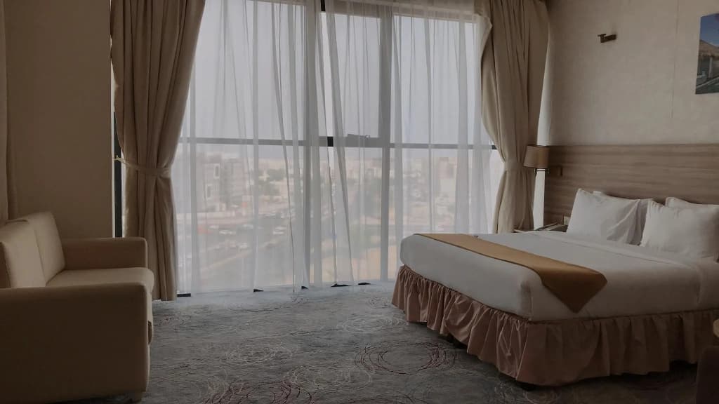 Grand Tourist Hotel - photo 4