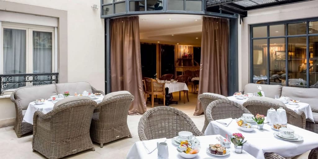 Hôtel Chateaubriand Champs Elysées - photo 18