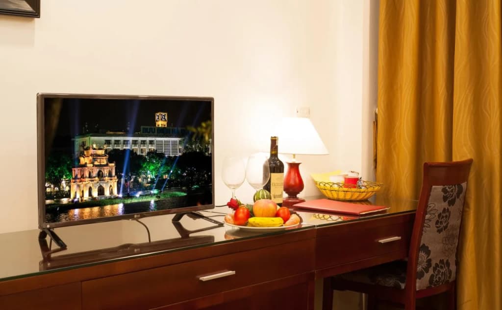 Luxury Hotel - photo 12