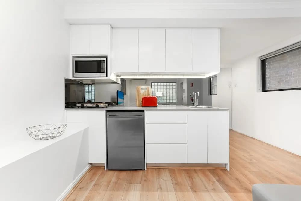 Balmain Modern Apartments - photo 14