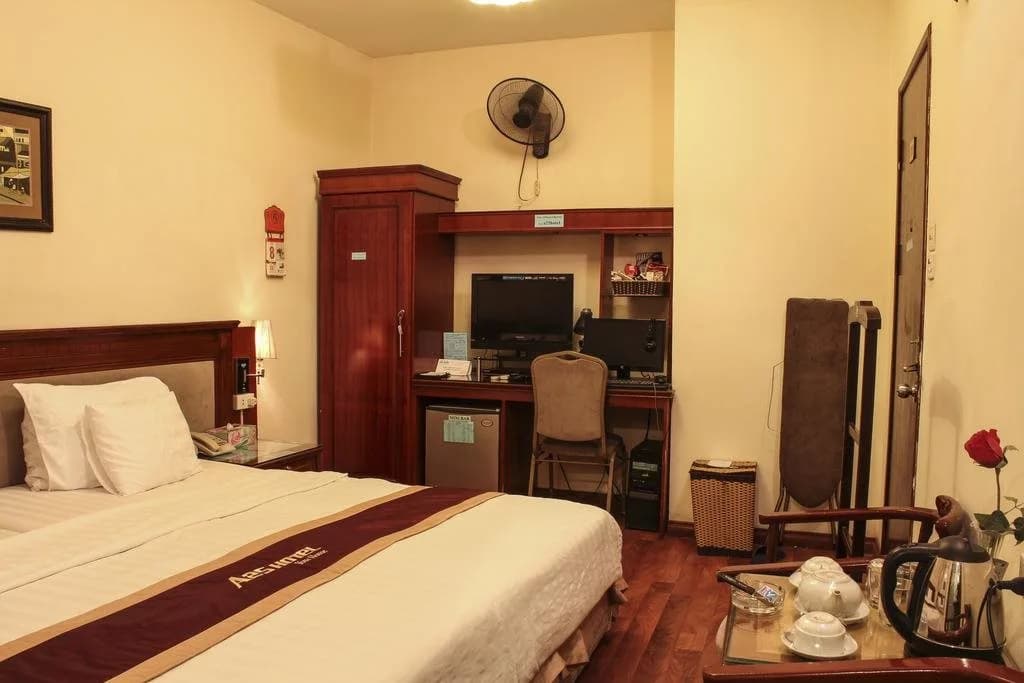 A25 Hotel 67 Nguyen Truong To - photo 2