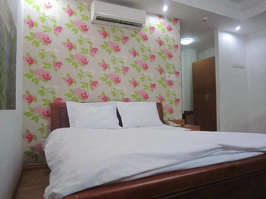 Tan Phu Khang Hotel - photo 2