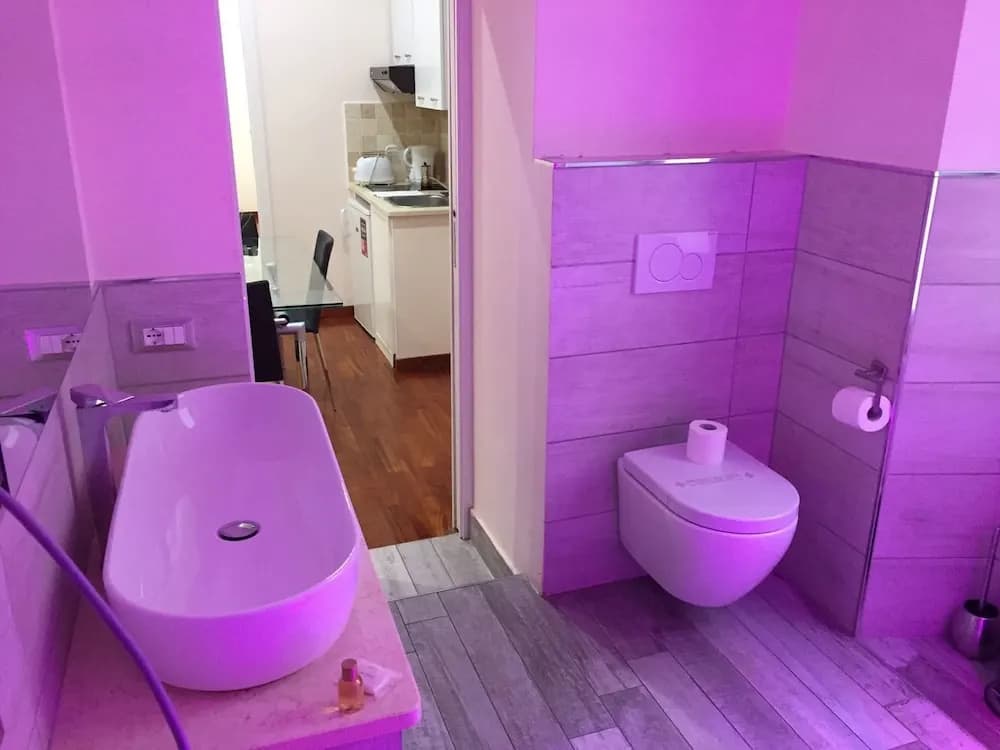 Spanish Steps Suite 128 - photo 7