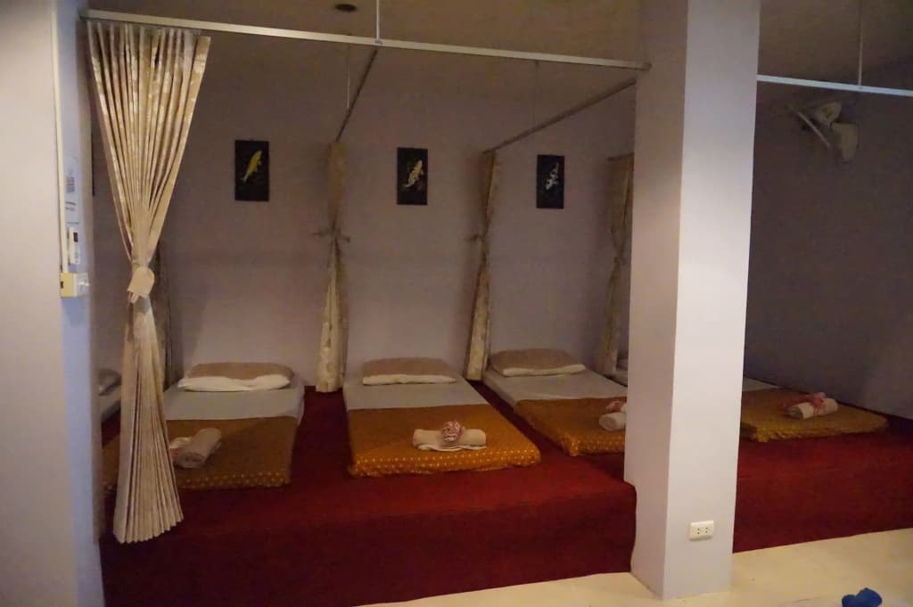 Number 1 Guesthouse & Restaurant - photo 4