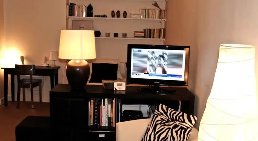 Studio Eiffel Champs De Mars - photo 2