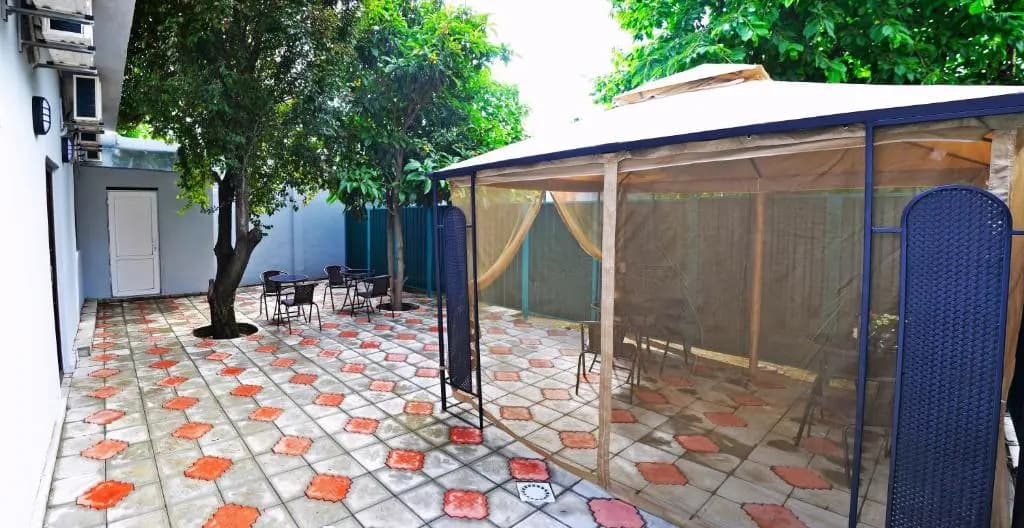 Hotel Garden - main photo