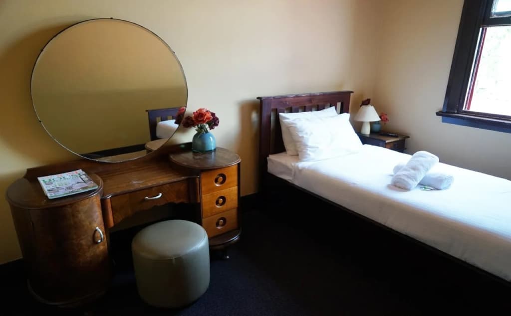 Sir Joseph Banks Hotel - photo 3