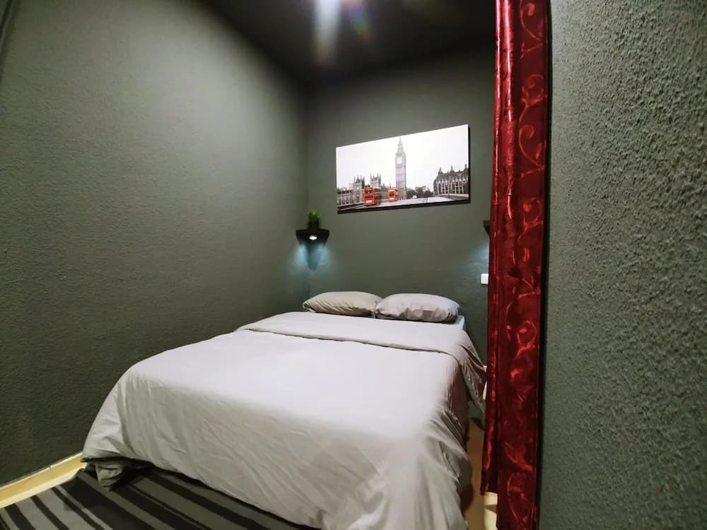 Luxury Flat Legazpi - photo 18