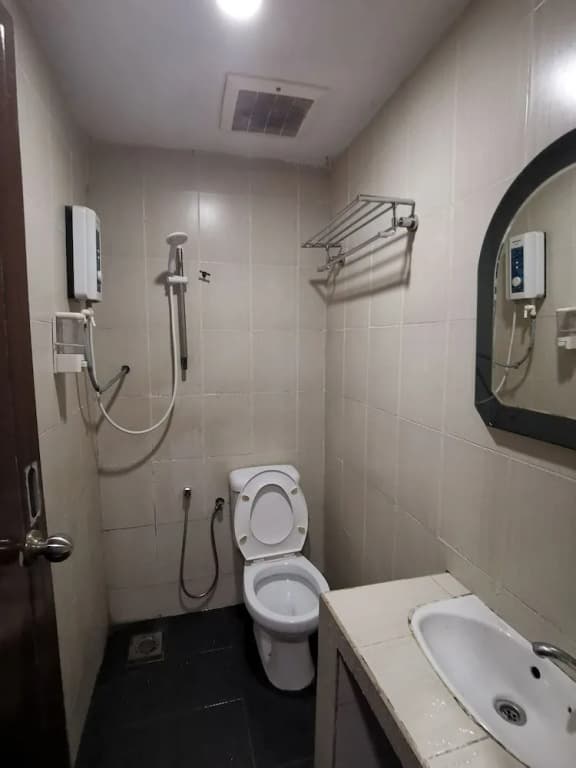 Hotel Dragon Inn - photo 8
