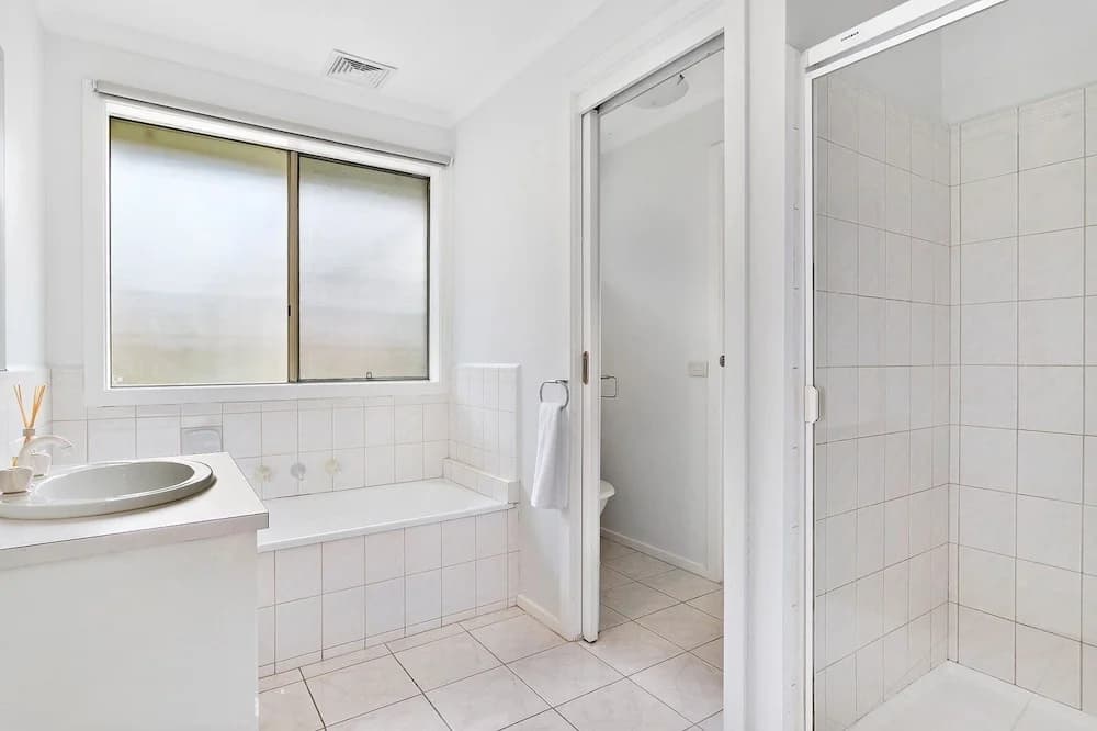 Maroondah 3 Bedroom House - photo 7