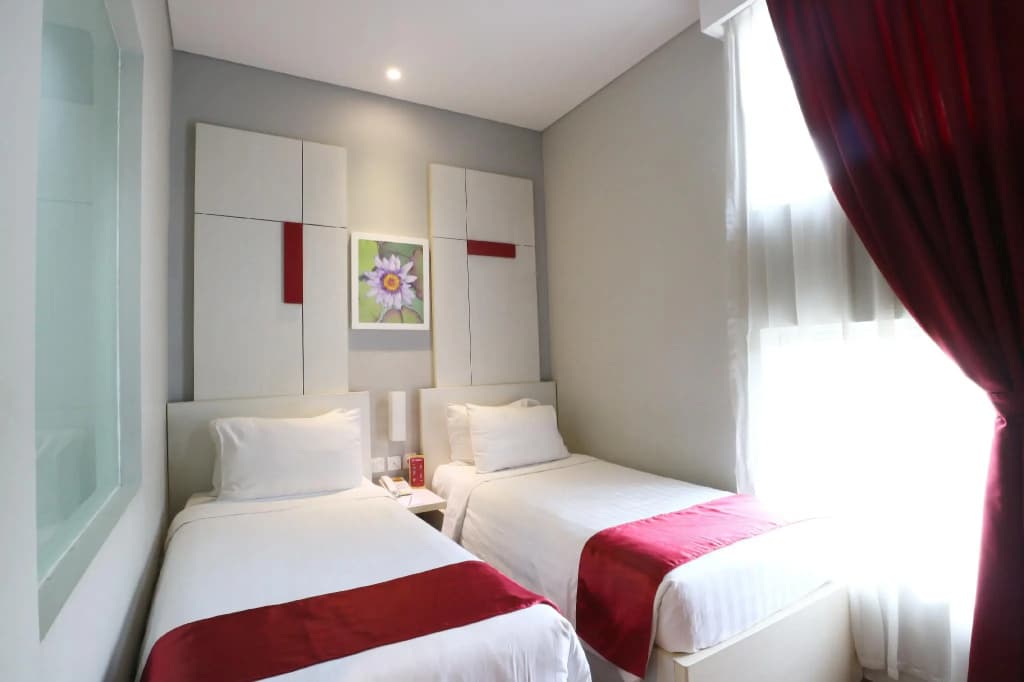 D'Hotel Jakarta - photo 3