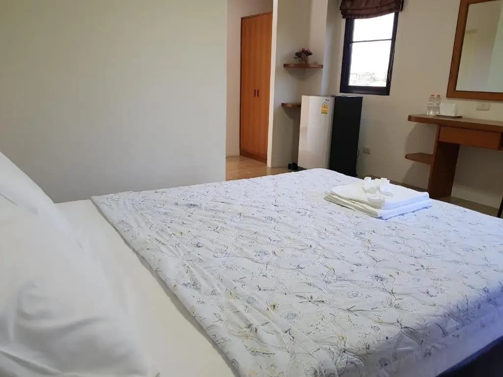 Boonthavon Maejo Hotel - photo 2