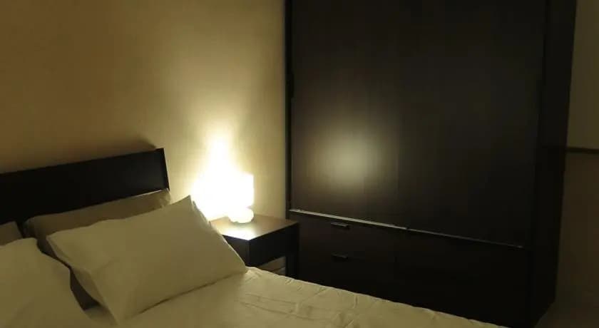 H2 in Rome - photo 3