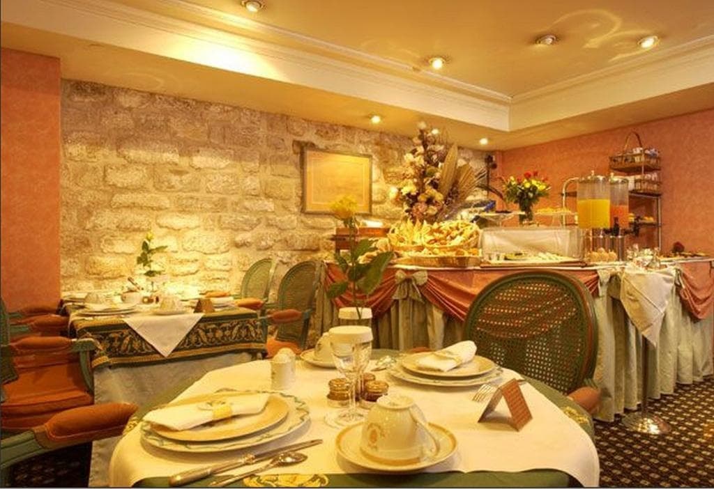 Chateau des Fleurs Paris Champs Elysees - photo 26