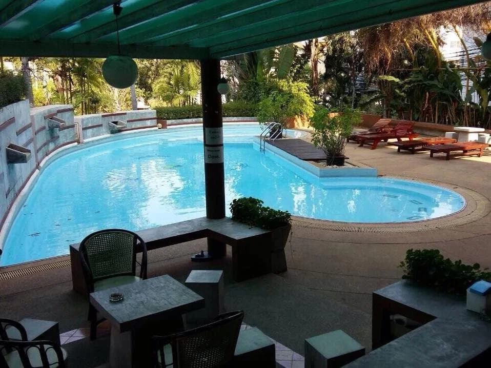 Central Hill Place Hotel - photo 7