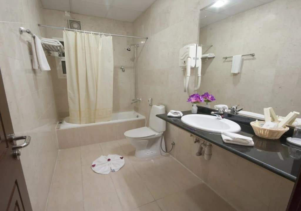 Hotel Golden Oasis - photo 9